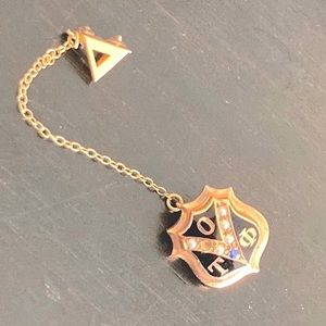 10k GOLD VINTAGE/ANTIQUE SORORITY/FRATERNITY LAPEL PIN W/ SAPPHIRE & SEED PEARLS